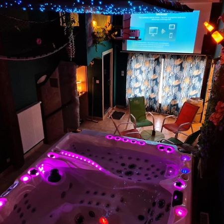 Villa Maelio Jacuzzi Sauna Et Salle De Jeux - Privatif Saint-Maurice  ภายนอก รูปภาพ